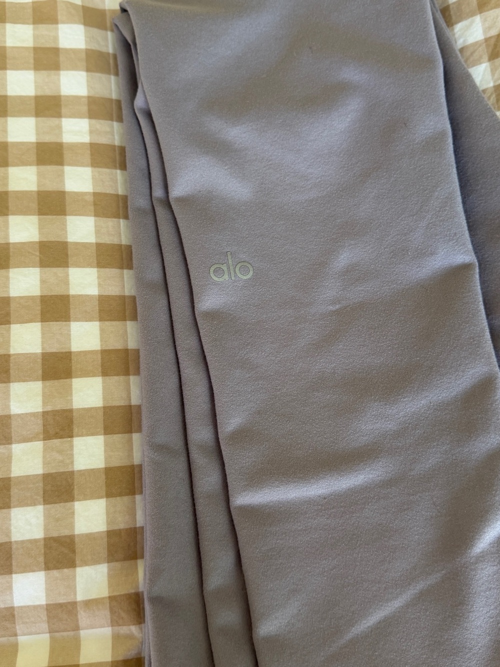 ALO Yoga Lavender Gray Leggings